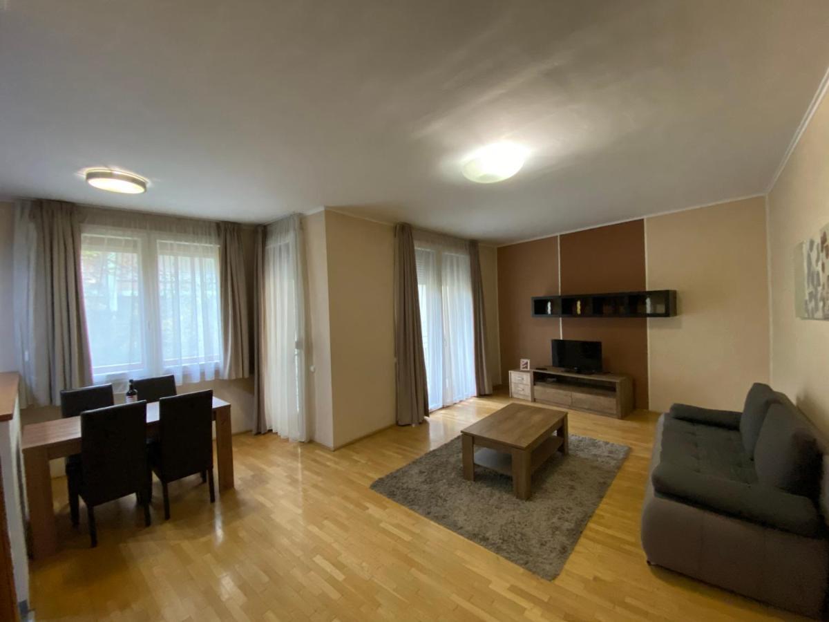 Gozsdu Apartment - Eszterhaz Boedapest Buitenkant foto